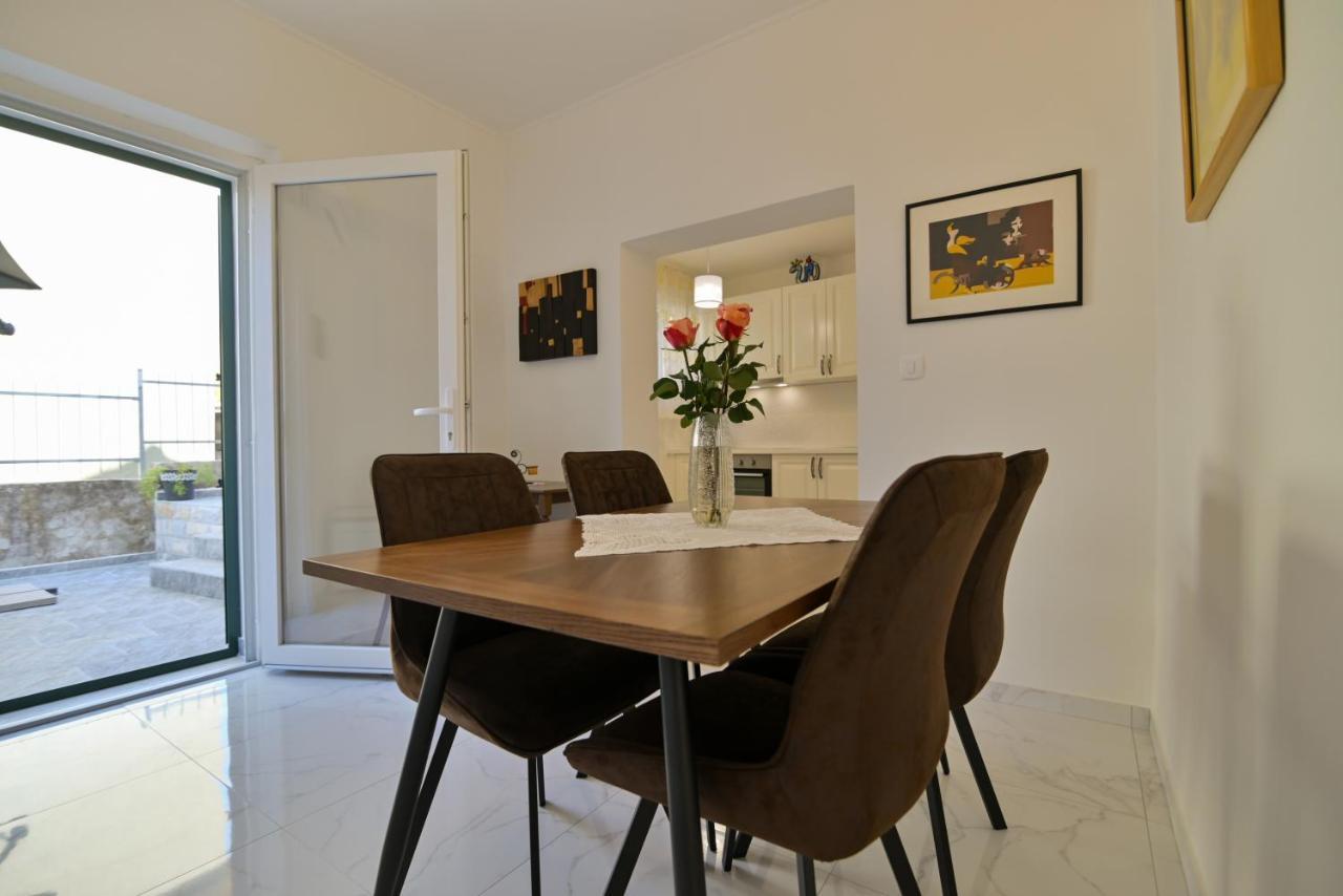טרוגיר Apartments Art מראה חיצוני תמונה